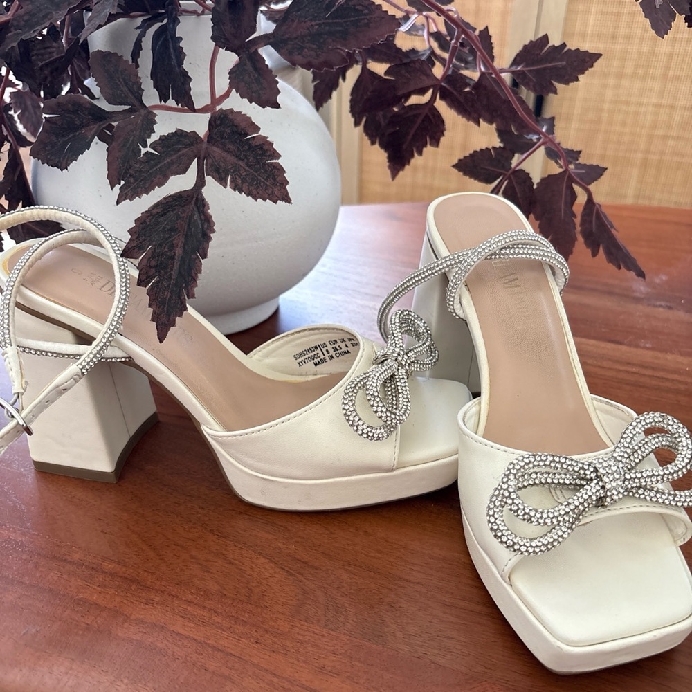 Bridal heels with  Silver Rhinestones - Picture 6 of 7